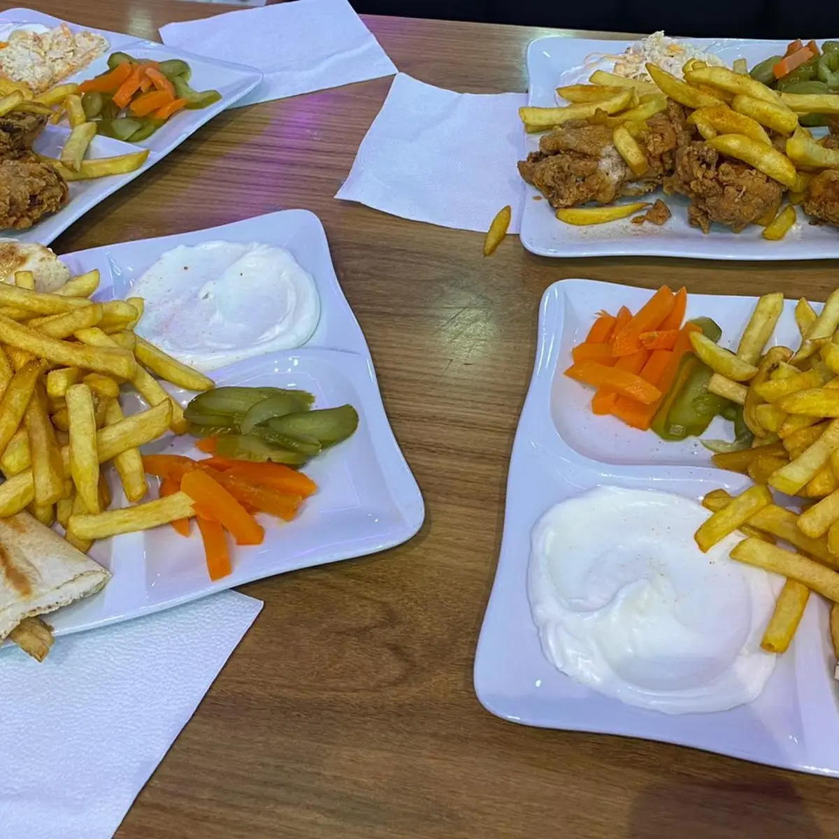 كريسبي دجاج شاورما عربي